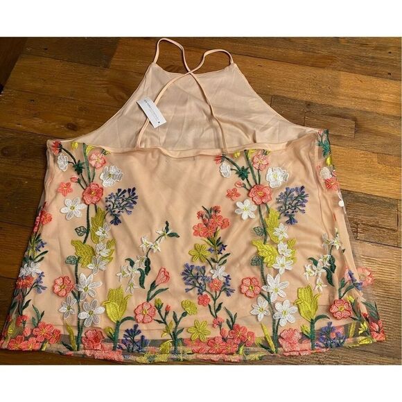 NY&CO New York company Large NWT Sleeveless Halter Neck Embroidered Tank floral - Picture 5 of 9